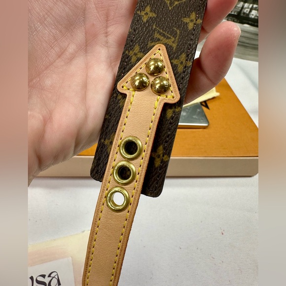 Louis Vuitton Monogram Bracelet - Picture 3 of 16